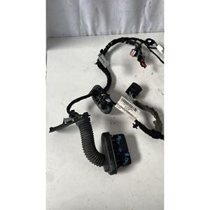 FORD B - แม็กซ์ ซีดาน (12>) ชุดสายไฟประตูหน้าซ้าย av1t-14a584-ccf - - Product Image 3