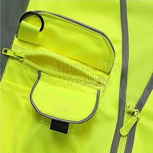 Chalecos de Seguridad al Por Mayor con Tiras Reflectantes de Alta Visibilidad para Personal de Seguridad y Personal de Eventos - Product Image 5