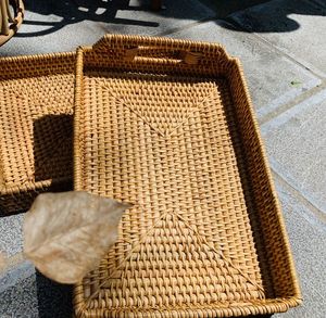 ถาดหวายสานด้วยมือทรงกลมถาดรองโต๊ะกาแฟ | ตะกร้าเสิร์ฟและตกแต่งตามธรรมชาติจากเวียดนาม - Product Image 6