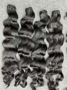 Article chaud 1B Naturel Ondulé Vietnamien 100% Extensions de Cheveux Humains Vierges Double Génie Machine Stock Fermeture à Lacet Profond Naturel - Product Image 4