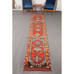 Alfombra Turca Herki Pequeña de 2.6x12 pies (80x365 cm), Alfombra Geométrica Naranja Vintage - Product Image 1