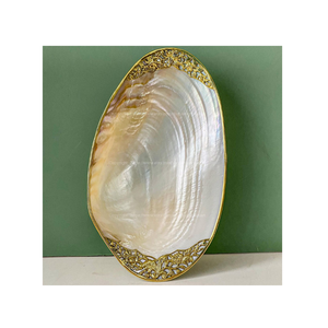 Assiettes en coquillage et en coquille de conque: ensembles d'assiettes en nacre artisanales, plats à caviar, accessoires de haute qualité, plat d'affichage - Product Image 4