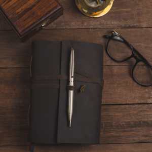 Low MOQ Handmade Full Grain Leather Vintage Journal Sketchbook Cotton Rag Paper <b>Pencil</b> Customizable Hardcover Strap Closure Gift - Product Image 3