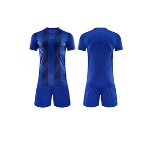 Vente en gros 2025 uniformes de football personnalisés respirant confort jeune maillot de football pour hommes décontracté sport imprimé uniformes - Product Image 6