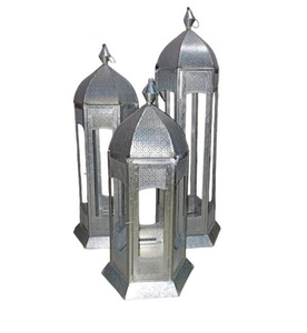 Juego de faroles colgantes de hierro de alta calidad de 3 piezas con acabado pulido para decoración del hogar farolillos colgantes de Metal - Product Image 2