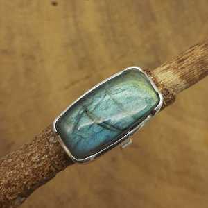 Heavy Labradorite Fancy Setting 925 Artículo de regalo de plata Anillo de diseñador Hecho a mano 925 Proveedor de joyería de plata - Product Image 4