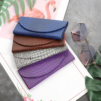 Étui à lunettes de soleil pliable triangulaire en PU fait main, étui rigide pour lunettes, boîte d'emballage haut de gamme pour lunettes