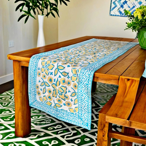 Flores del emperador Bloque de mano Impreso Camino de mesa de algodón Patrón floral Técnica de punto - Product Image 1