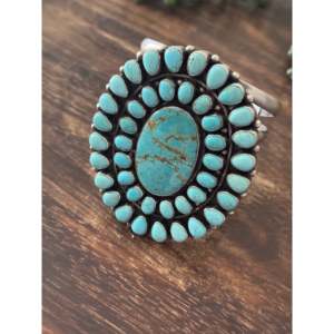 Hecho a Mano por los Navajo # Brazalete de Plata de Ley con 8 Turquesas, Accesorio de Moda - Product Image 2