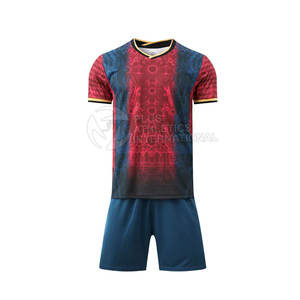 Conjunto de camiseta de fútbol personalizado para niños con nombre personalizable y diseño de logotipo de equipo uniforme de fútbol Deportivo - Product Image 1