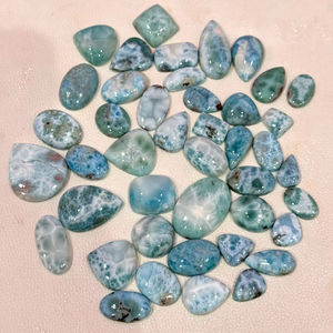 เกรด AAA อัญมณีลาริมาร์ทรงหลังเบี้ยสีฟ้าอาเกตทุกขนาดหลวมสำหรับทำเครื่องประดับสีเขียว - Product Image 1
