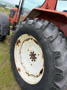 Fiat f110 4wd sin electricidad todos los controles manuales de elevación y engranajes 7500 neumáticos genuinos 75% delanteros y traseros cada funcionamiento - Product Image 2