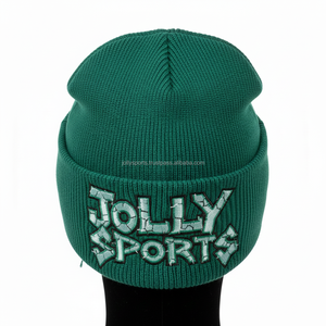 Gorro de Punto Acrílico para Mujer, Gorro de Invierno GSM, Logotipo Bordado Personalizado, Tachuelas Metálicas, Diseño Urbano Elegante, Gorro Jacquard - Product Image 2