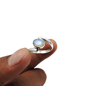 แหวน925แท้สีเงินสเตอร์ลิงธรรมชาติสีรุ้งประดับพลอยมูนสโตนแหวนที่ไม่เหมือนใครสำหรับผู้หญิงทำด้วยมือผู้จัดจำหน่ายเครื่องประดับชั้นดีระดับพรีเมียม - Product Image 4