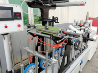 Machine de laminage CNC entièrement automatique, machine de laminage de profilés en bois et en PVC, machine de laminage de profilés à colle thermofusible PUR