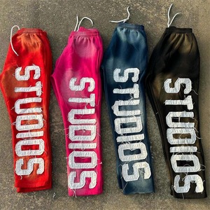 ชุดวอร์มผู้ชายแบบสั่งทำพิเศษ ชุดฮู้ดดี้และกางเกงขายาวลายฟอกสี แต่งลายปะปักแบบดิสเทรส ผ้าฝ้าย 100% ซิปหน้า ทรงหลวม - Product Image 3