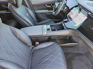 Increíble SUV Mercedes-Benz EQS 580 4MATIC 4dr AWD usado del 2023 - Product Image 6