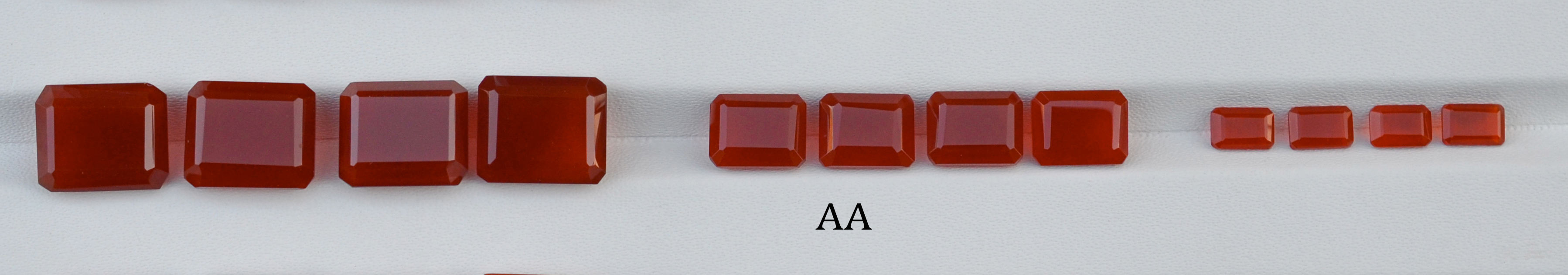 AA   แอบแอบ