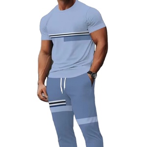 Conjunto Deportivo de Verano para Hombre de Alta Calidad Premium, Transpirable, con Patrón Sólido, Informal, para Entrenamiento - Product Image 1