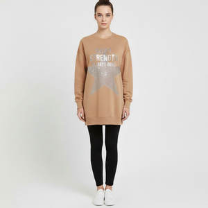 เสื้อสเวตเชิ้ตผู้หญิงทรงโอเวอร์ไซส์ สไตล์ลำลอง ใส่สบาย อบอุ่น ผ้าฟลีซนุ่ม เหมาะสำหรับใส่ในชีวิตประจำวัน แฟชั่นสุดชิคสำหรับลุคสตรีทในฤดูหนาว - Product Image 5