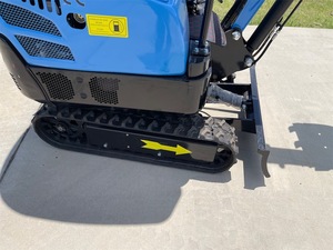 Mini-excavatrice compacte bleue sur chenilles, hydraulique, 1t, 1,5t, 2t, 3,5t, avec cabine et benne, moteur et transmission - Product Image 3
