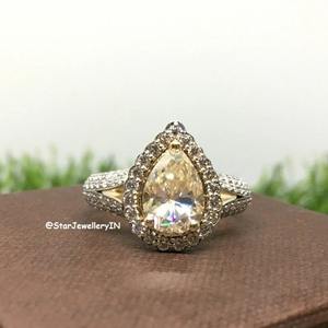 14K Solid Gold 2.00 Ct Pear <b>Light</b> Yellow Moissanite Diamond Solitaire Engagement Ring. - Product Image 2