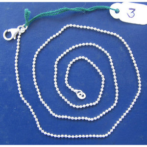 Cadena de Bolitas Chapada en Oro, Platino y Oro Rosa, Estilo Vintage, Color Plateado Joyería con Baño de Rodio en Forma de Bola para Bodas, Compromisos y Fiestas - Product Image 1
