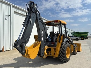 Cargadora de Dirección Deslizante DEEERE 310SL HL 2021, Carga Nominal de 40 Toneladas - Product Image 5