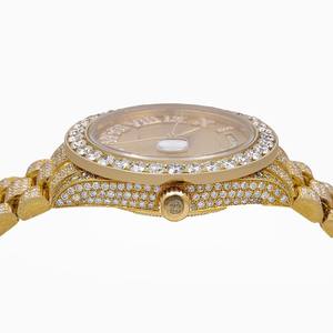 Edición limitada Lujoso reloj de diamantes de moissanita con acento dorado Único antiguo 38mm Número romano analógico para Esfera de día y fecha - Product Image 4
