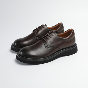 Zapatos de vestir formales de cuero vacuno suave para hombre, calzado con forro transpirable, cómodos para largas horas de trabajo. - Product Image 1