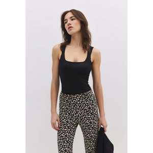 Camiseta sin mangas con tirantes gruesos - Product Image 6