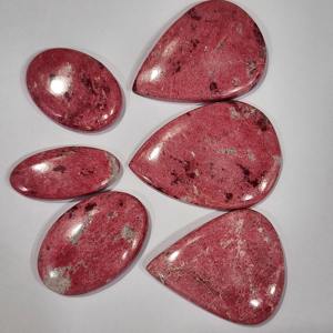 Piedras preciosas sueltas de thulita natural de alta calidad, acabado rosa elegante en múltiples formas para diseñadores de joyas - Product Image 3