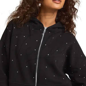 Nouveaux sweats à capuche pour femmes de haute qualité, logo personnalisé sur le devant, anti-boulochage, respirant, écologique, avec strass, en vente - Product Image 3