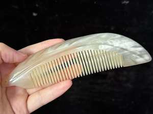 Peine para el Cabello de Cuerno de Búfalo Pulido Puro, Hecho a Mano, Duradero, de Dientes Anchos, Desenredante, Antiestático, para Cabello Rizado y Grueso - Product Image 3