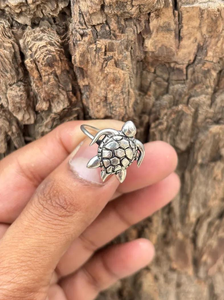 Anillo de Plata de Ley 925 con Diseño de Tortuga Hecho a Mano, Joyería de Animales Marinos, Estilo Playero, Anillo de Plata, Regalo Único para Mujeres en su Cumpleaños - Product Image 2