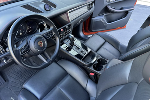 LISTO PARA CONDUCIR - USADO, VOLANTE A LA IZQUIERDA |   CONDUCCIÓN DERECHA |   PORSCHE MACAN 2023 - Product Image 4