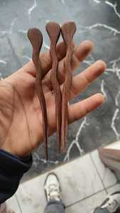 Bâtons de cheveux en bois naturel faits sur mesure, idéaux pour les magasins d'accessoires de cheveux, idéaux pour la revente, disponibles dans un assortiment de tailles - Product Image 3