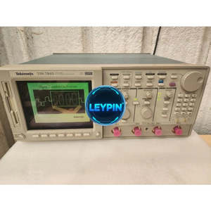 Osciloscopio Tektronix TDS784D de 4 Canales y 1 GHz con Ancho de Banda de 200 MHz y 100 MHz READ Ytdi - Product Image 1