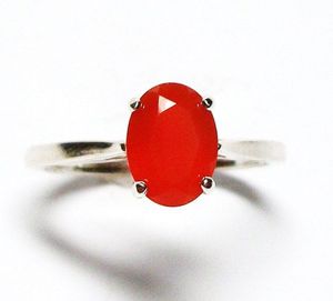 Anillo de Plata de Ley 925 hecho a mano con piedras preciosas de cornalina natural Diseño elegante de corte ovalado para bodas o fiestas - Product Image 3