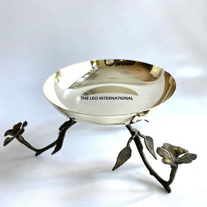 Cuenco de aluminio para frutas secas y nueces con soporte de flores, cuenco de lujo japonés decorativo hecho a mano de nuevo diseño - Product Image 1