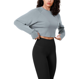 OEM femmes léger surdimensionné Crop Sweatshirts Offre Spéciale à capuche à manches longues Capuche couleur unie Street Wear tricoté Crop Top - Product Image 1