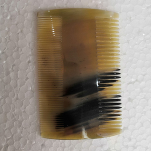 Peine de Cuerno de Vaca Huang Dang, el Más Vendido, de 13 Dientes, Hecho a Mano en Vietnam, 100% de Alta Calidad, para Eliminar Piojos y Otros Insectos, Ideal para Hoteles - Product Image 2