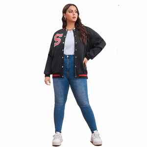 แจ็กเก็ตผ้าฝ้ายโพลีเอสเตอร์สำหรับผู้หญิงเสื้อแจ็กเก็ตบอมเบอร์แบบถักสองสีปักโลโก้ได้ตามต้องการ - Product Image 5