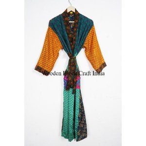 ชุดคลุมยาวลายดอกไม้ผ้าไหมวินเทจทำมือขายส่ง หลากสีสัน สไตล์อินเดียโบโฮ สำหรับฤดูร้อน ขายส่ง - Product Image 6