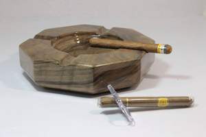 Cendrier hexagonal artisanal en bois de Sheesham avec incrustation blanche |   Accessoire de fumage décoratif - Product Image 2