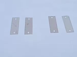 Chất lượng cao tùy chỉnh mica vuông cách điện 18x48 ứng dụng điện áp cao với 2 lỗ cho các yếu tố làm nóng - Product Image 5