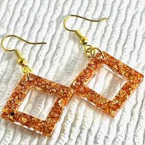 Pendientes colgantes de resina y madera hechos a mano al mejor precio para mujer, joyería india con piedra de perla - Product Image 3
