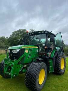 Tracteur à roues d'occasion John Dere 6120R/6130R 120 CV 4RM avec boîte de vitesses, pompe moteur et composants principaux pour l'agriculture en Autriche - Product Image 5
