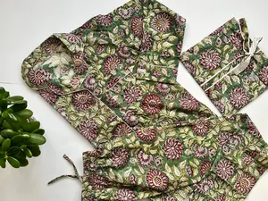 Hermoso conjunto de Pijamas largos para adultos Estampado de bloques de mano Conjunto de pijama de algodón puro Ropa de noche de algodón Traje suave-Regalo para ella - Product Image 4