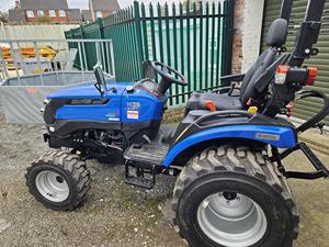 Tracteur agricole Solis 26 HST+(Plus) 4x4 certifié CE/EPA, mini-tracteur diesel 25 CV - Product Image 2